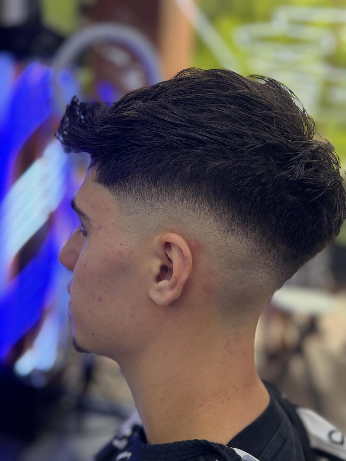 Herenkapsel met textuur en fade, zijaanzicht